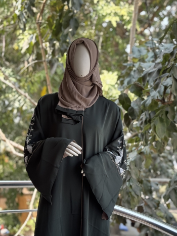 Nidha sleve stone work abaya - Image 2