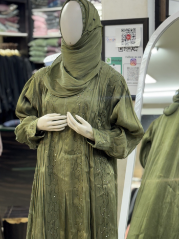 Organza pleated stone work abaya - Image 3