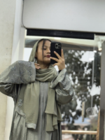 Zoo zoo fabric abaya - Image 4